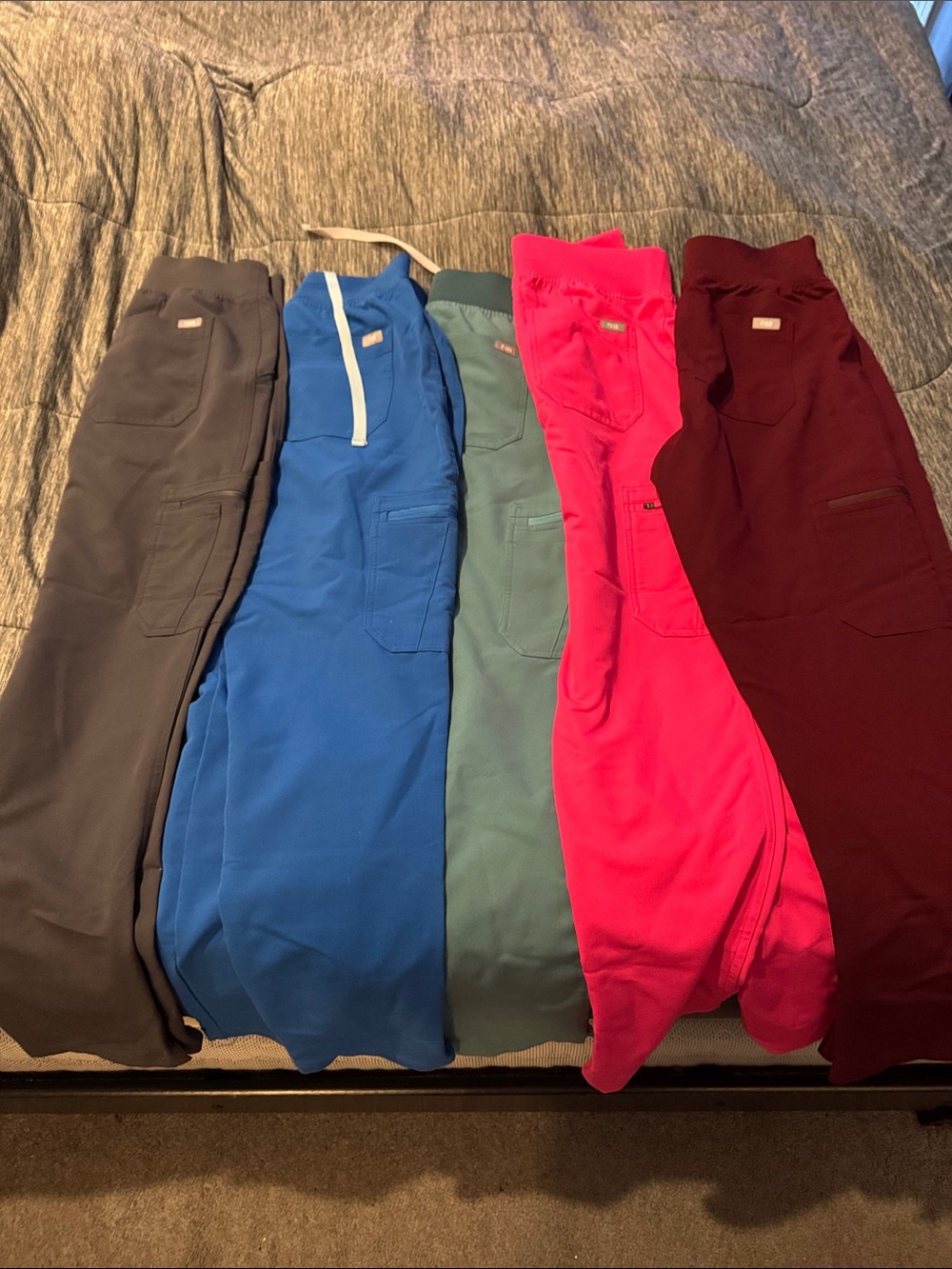 Figs scrub pants - Picture 1 of 2